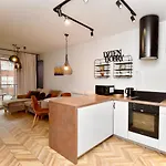 Totu Centrum Walowa 40 Gdańsk